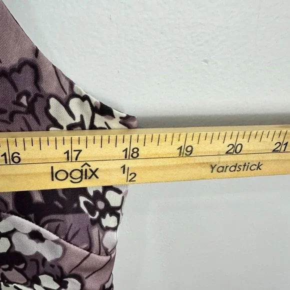 Ann Taylor Loft 8P Purple Floral Blouse Sleeveless Romantic Feminine Career Chic - Picture 6 of 7